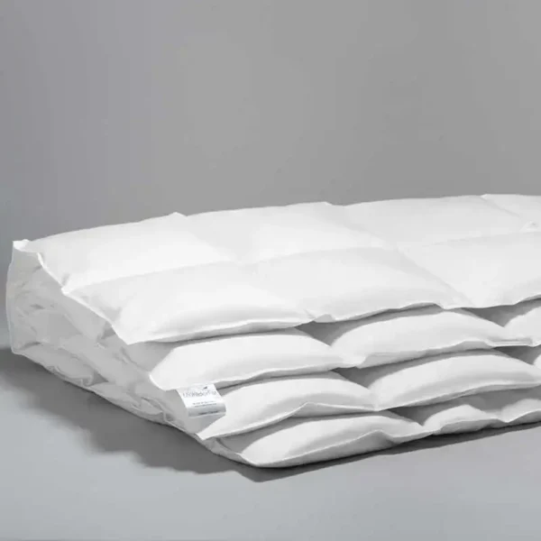 Mühldorfer Premium Hypoallergenic Duvet - German Silicon Fiber Quilt with 100% Cotton Öko-Tex Cover and Hygroscopic Moisture Management