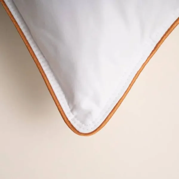 Penelope Bronze Pillow Corner