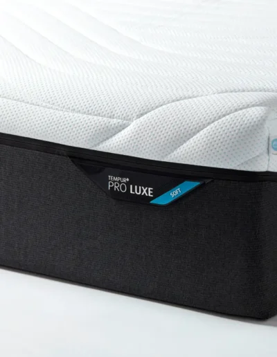 TEMPUR Pro Luxe CoolQuilt mattress comfort layers diagram highlighting medium firm feel and cooling technology benefits