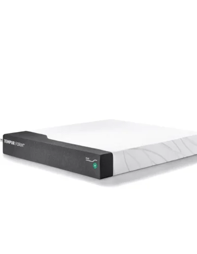 TEMPUR Form Plus mattress comfort demonstration showing medium feel balance of support and pressure relief