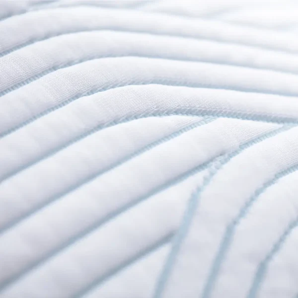 Tempur Symphony Close Up