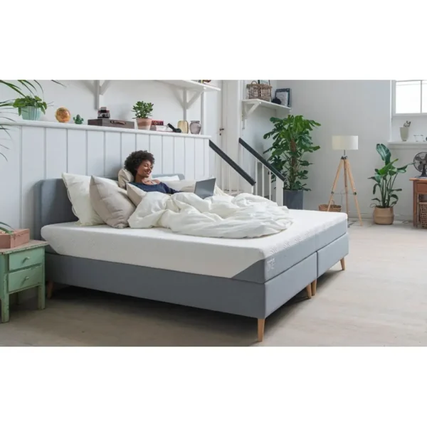 TEMPUR The One Medium Hybrid Mattress Lifestyle