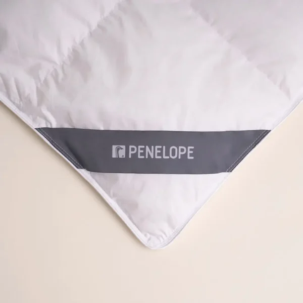 Penelope Gold Goose Down Spring Duvet (8.5 TOG)
